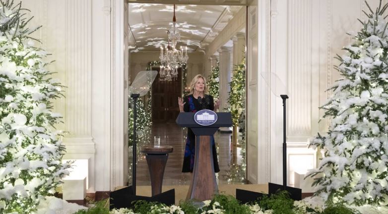 Primera dama de EEUU inauguró decoración de la Casa Blanca para esta Navidad