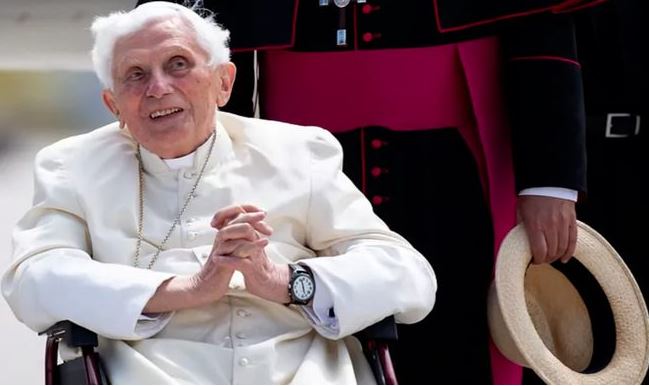 ¿Qué sucederá si falleciera el papa emérito Benedicto XVI?