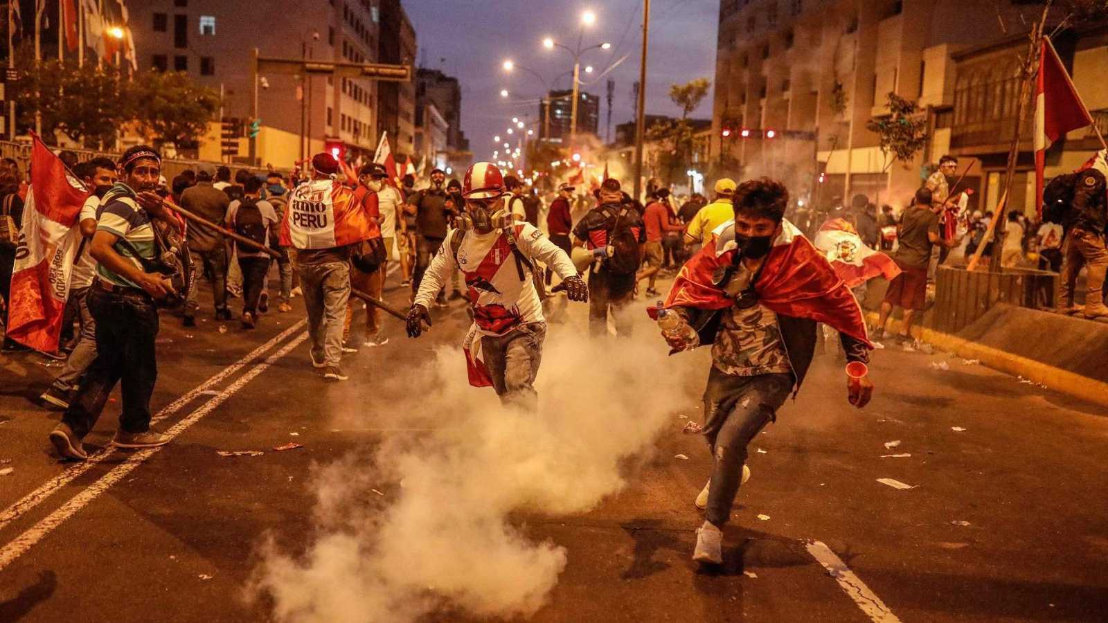Incrementa cifra de muertos por represión a protestas en Perú
