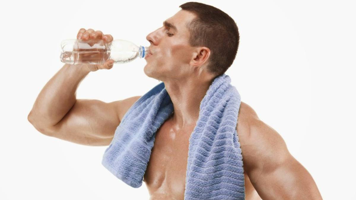 Mantenerse hidratado: ¿La clave para vivir más tiempo?