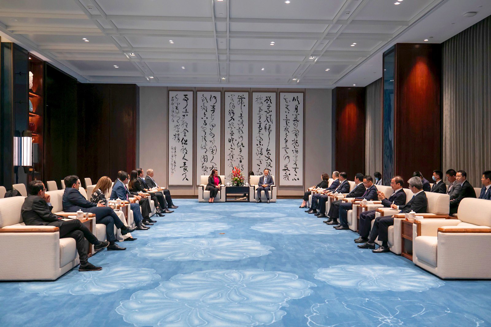 Presidenta Xiomara Castro cumple con agenda bilateral en su visita oficial a China