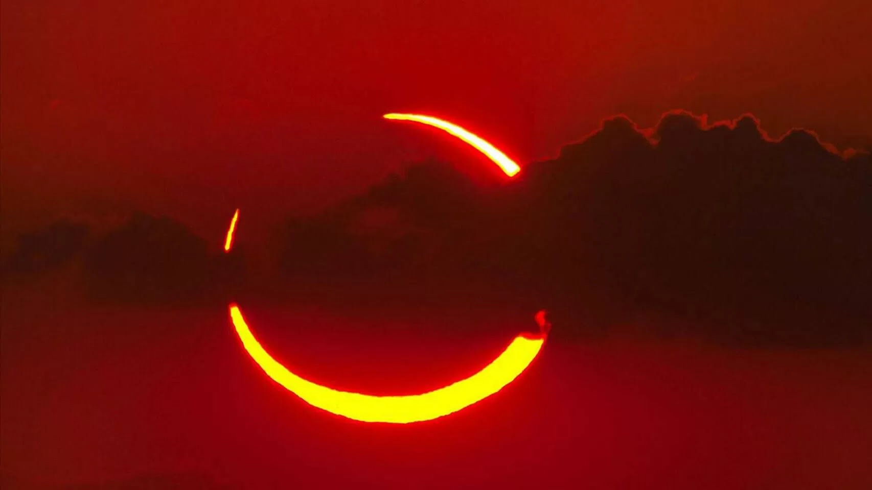 Las autoridades de EE.UU aconsejan abastecerse de alimentos, agua y combustible a causa de un eclipse solar
